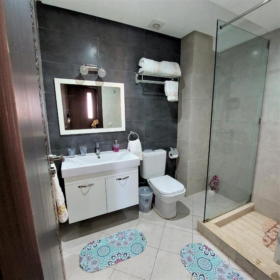 Appartement Pour Familles En Residence Avec Piscine Et Wifi Marrakesch Exterior foto